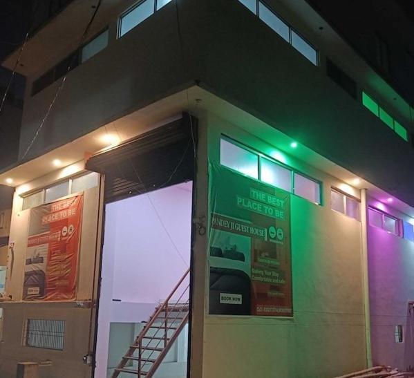 Oyo Pandey Ji Guesthouse Gorakhpur Kültér fotó